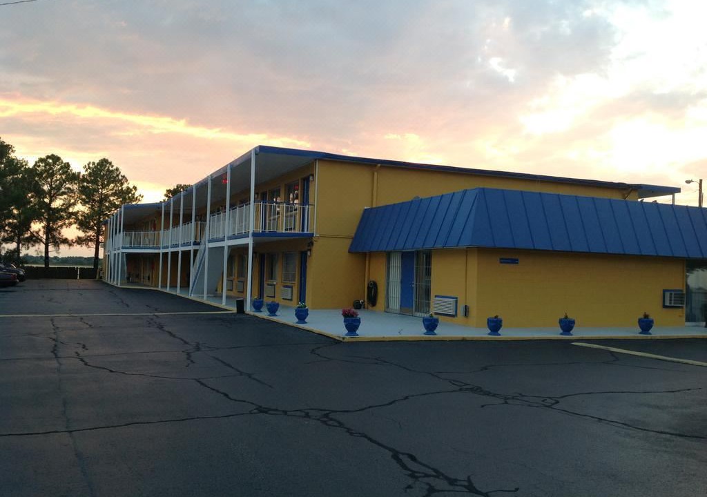 Photo of Buildings in Hampton