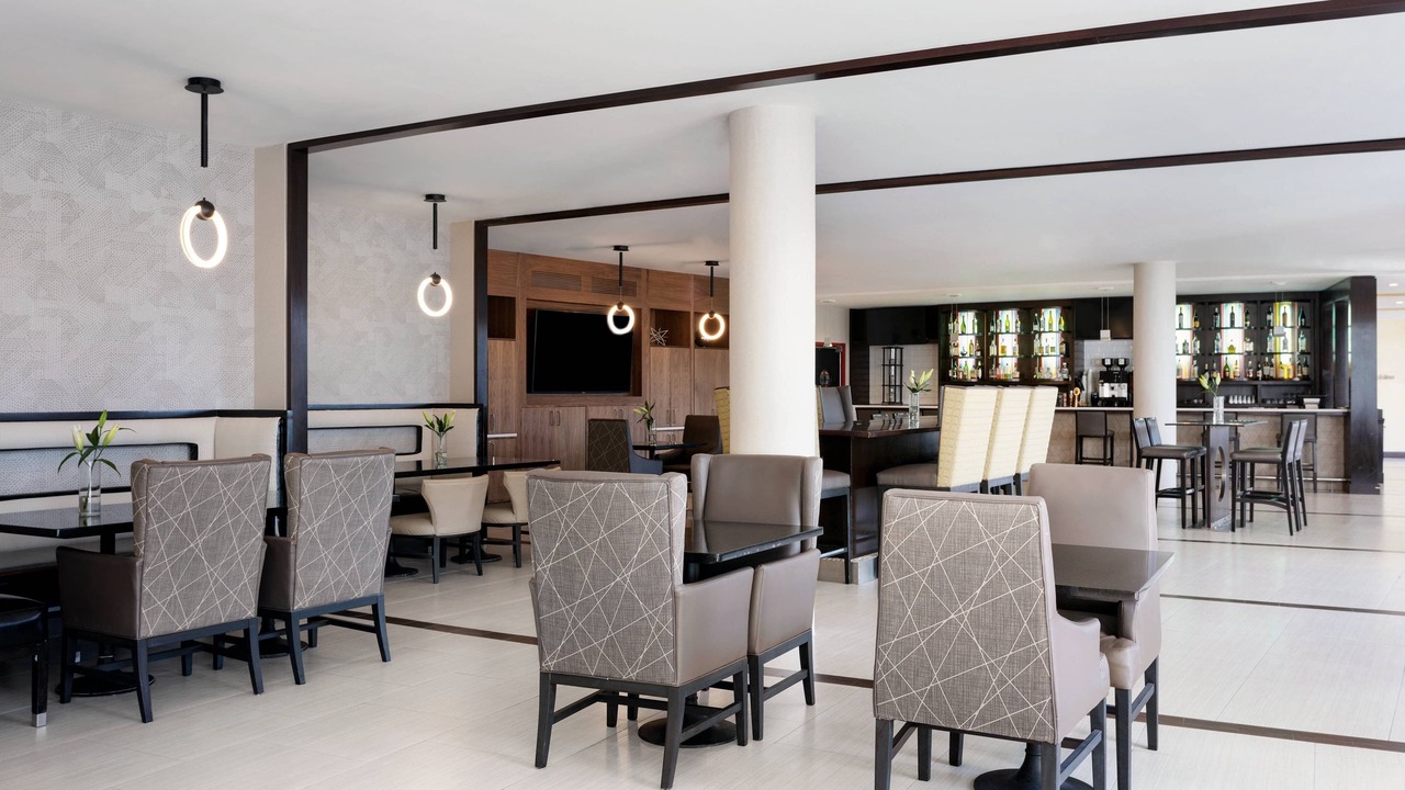 Photo of Livingroom in Iselin