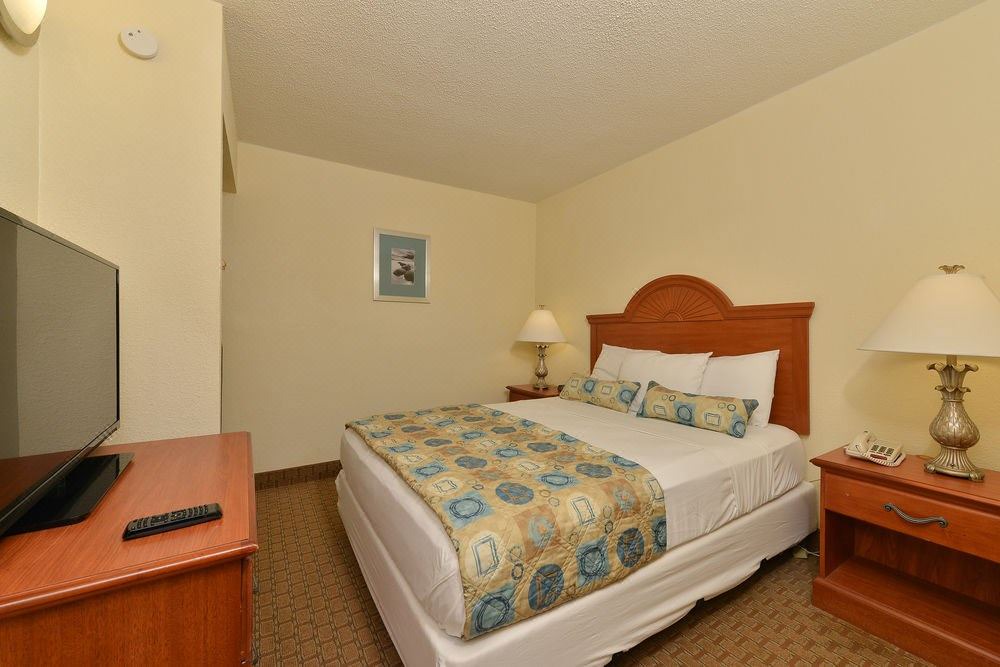 Photo of Bedroom in Northeast Virginia Beach