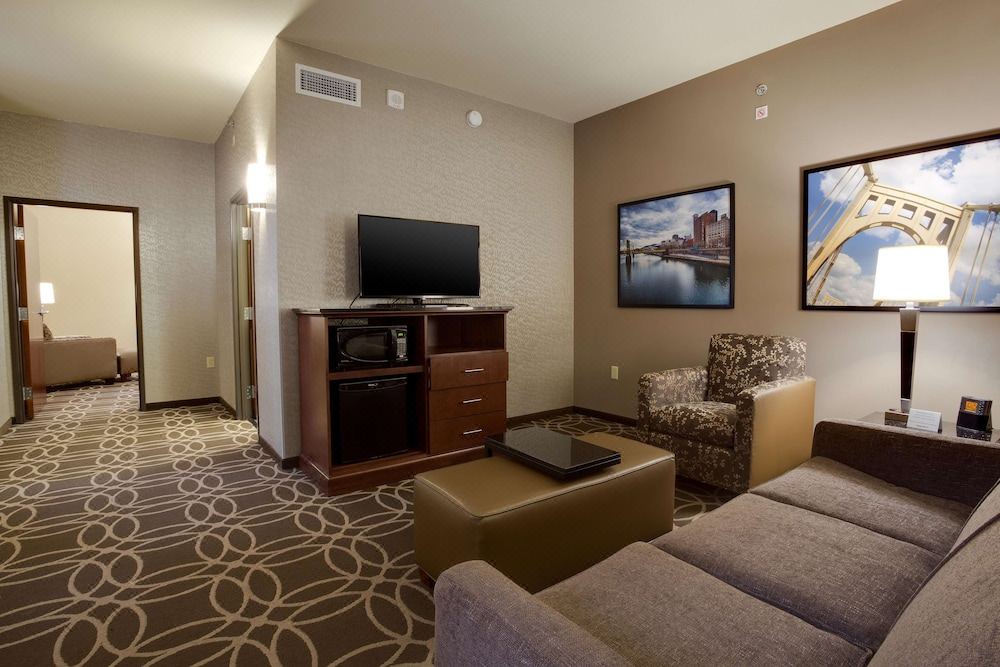 Photo of Livingroom in Downtown Pittsburgh