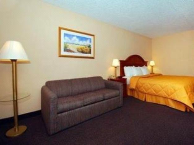 Photo of Livingroom in Huron