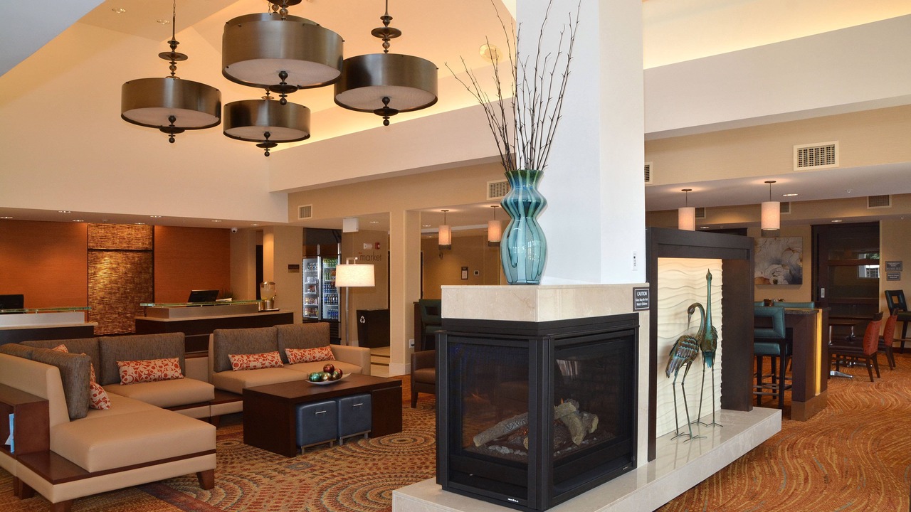 Photo of Livingroom in Fairlawn