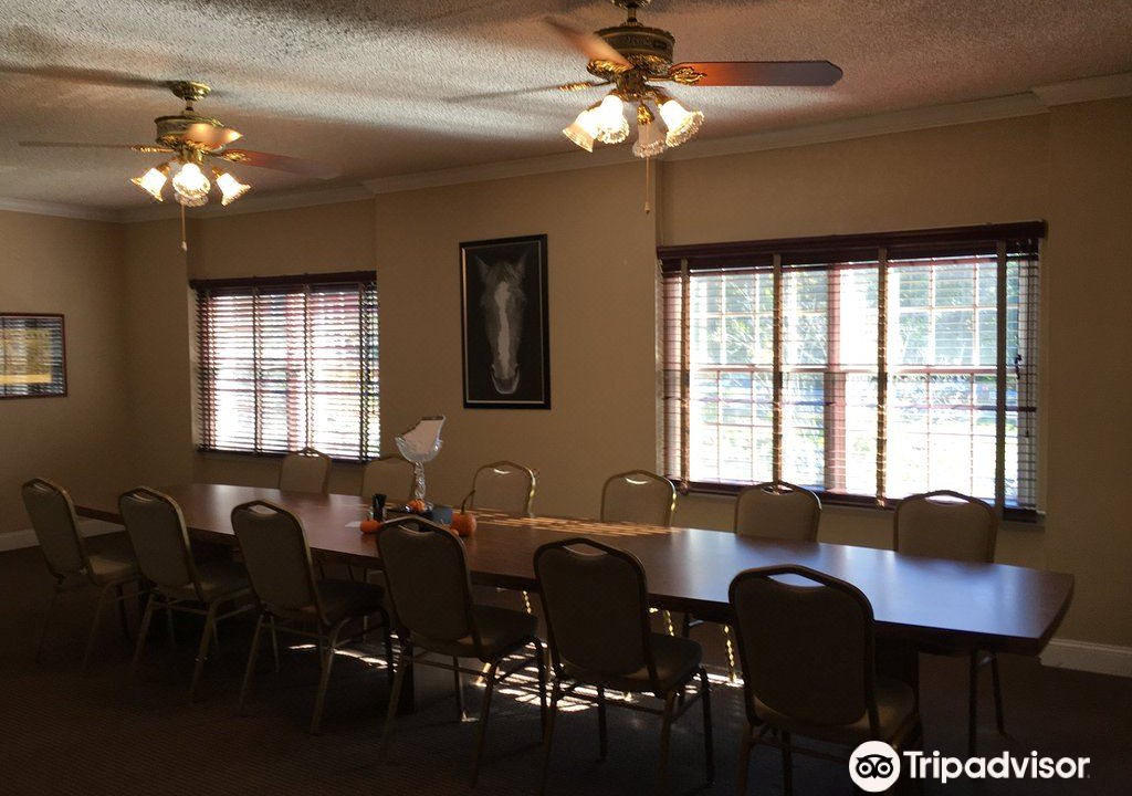 Photo of Livingroom in Colts Neck