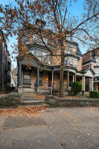 Photo of Buildings in Spruce Hill