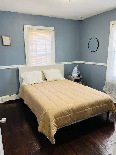 Photo of Bedroom in Irvington