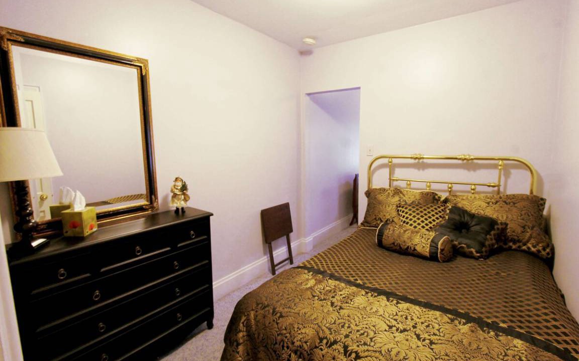 Photo of Bedroom in Zelienople