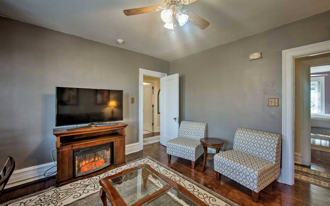 Photo of Livingroom in Reading