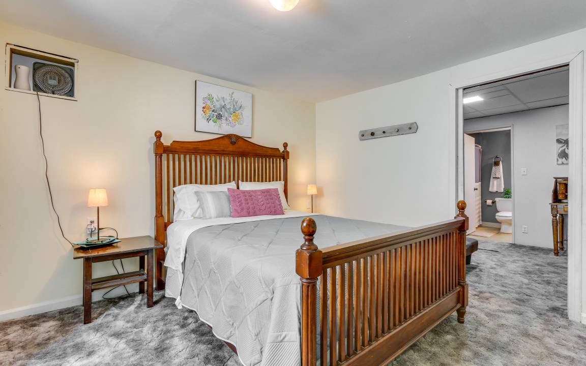 Photo of Bedroom in Carbon Hill