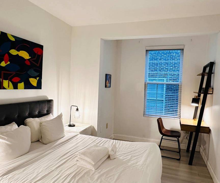 Photo of Bedroom in Chinatown
