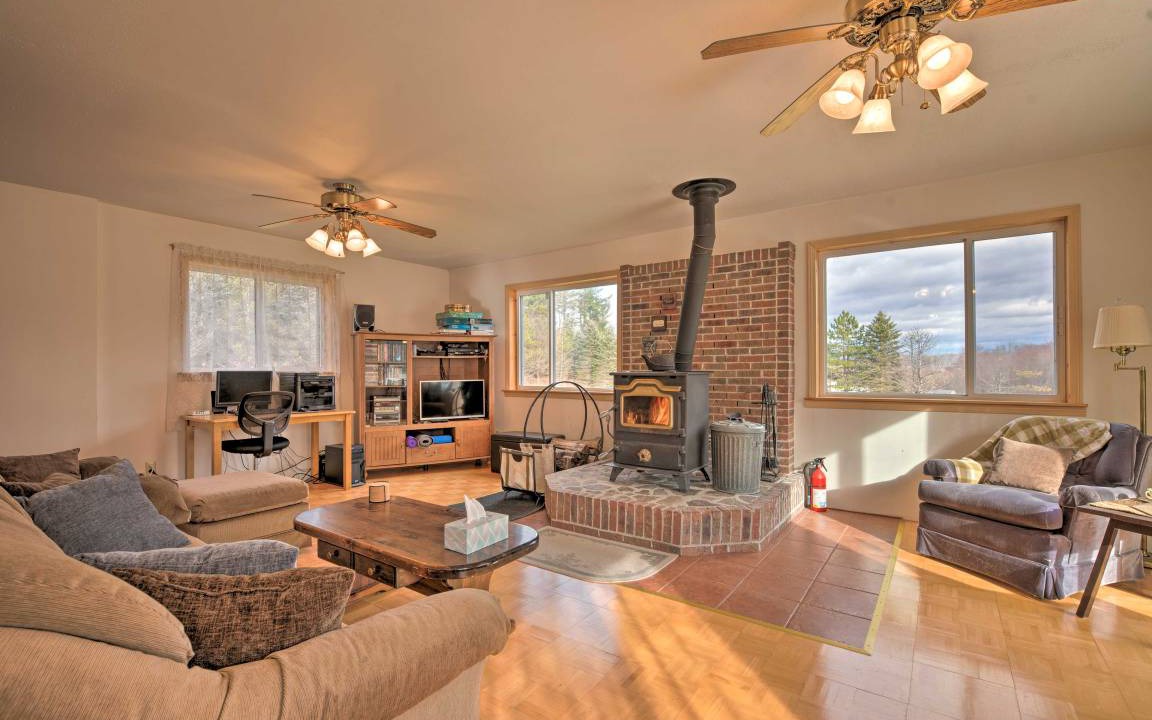 Photo of Livingroom in Orson