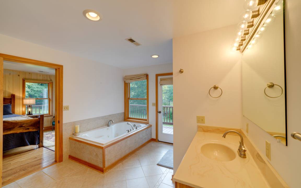 Photo of Bathroom in Marlinton