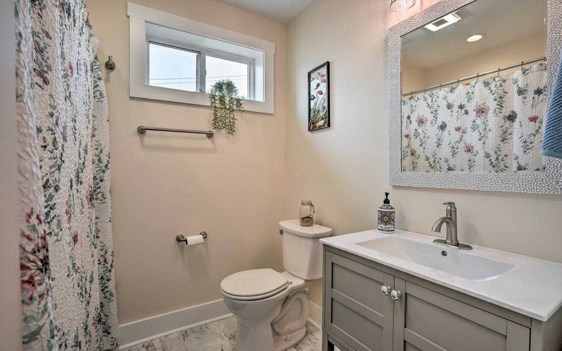 Photo of Bathroom in Thurmont