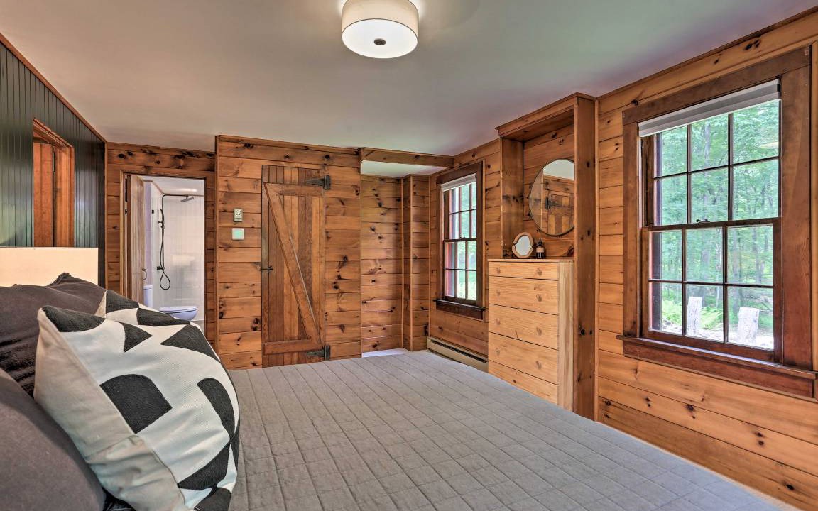 Photo of Bedroom in Lackawaxen