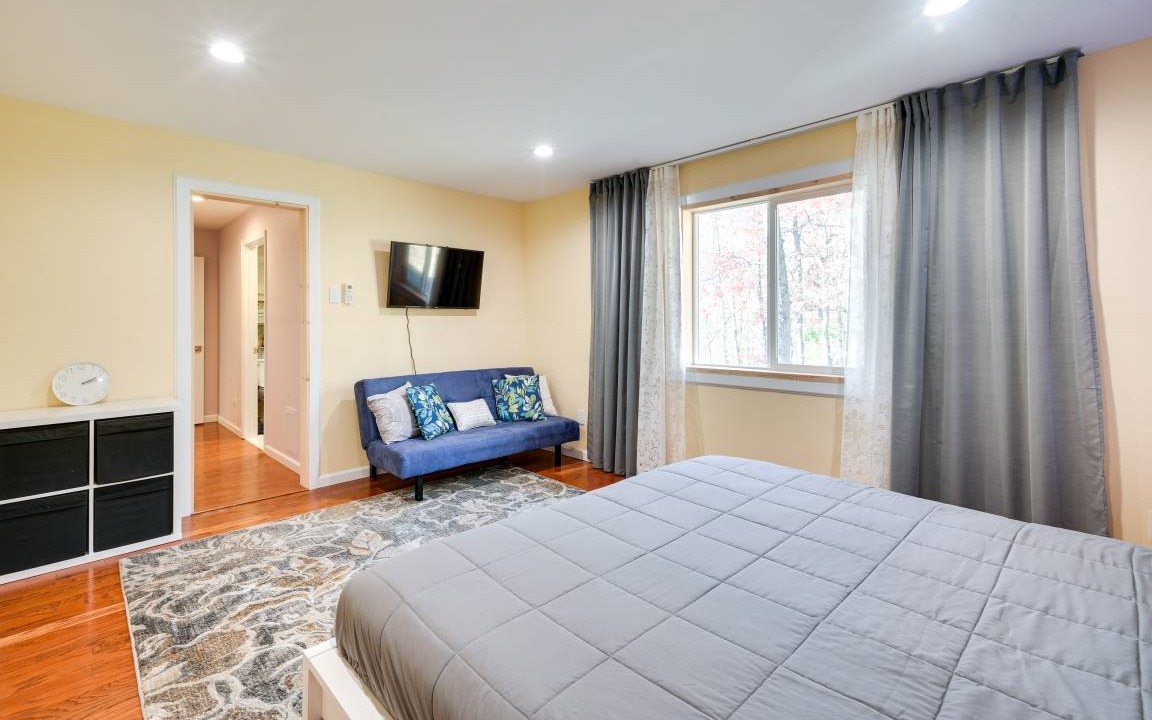 Photo of Bedroom in Points
