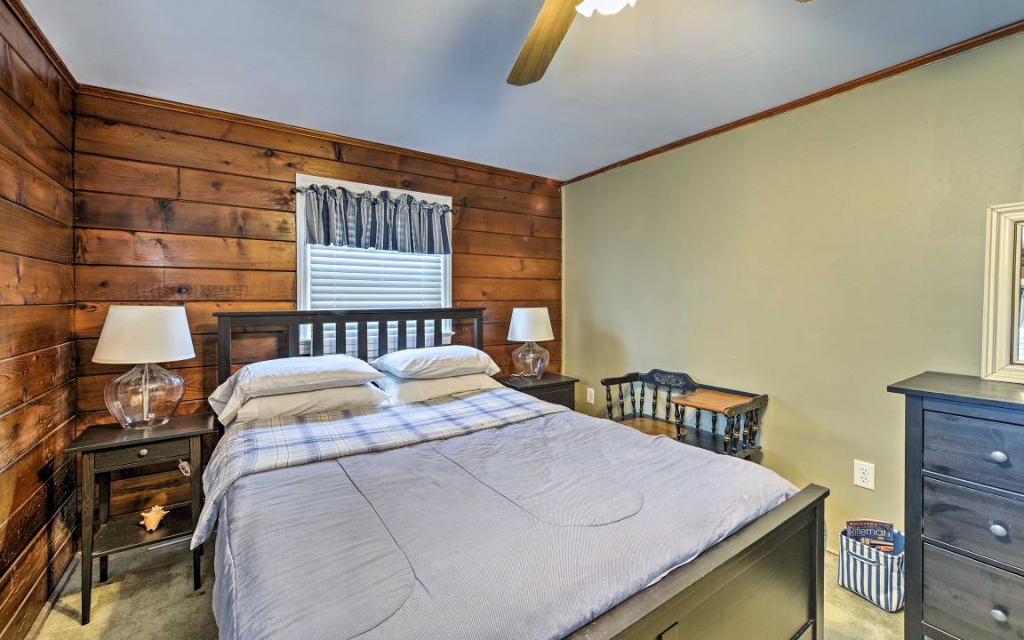Photo of Bedroom in Ortley Beach