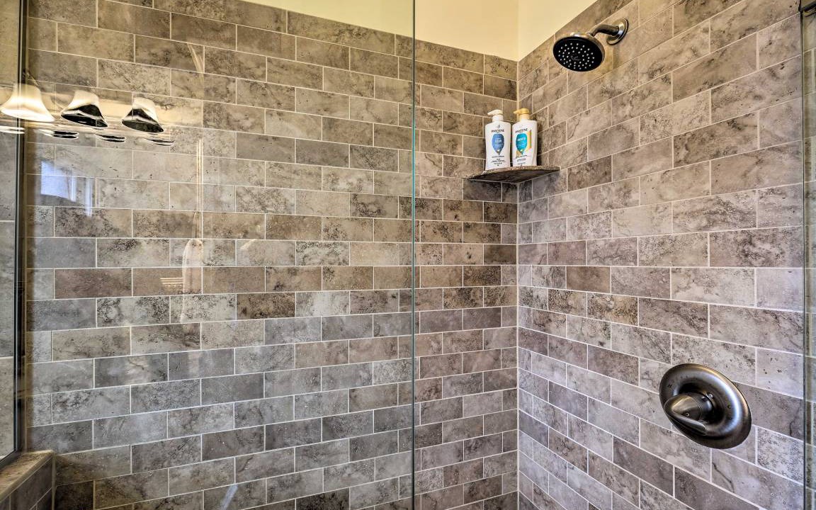Photo of Bathroom in Highlands