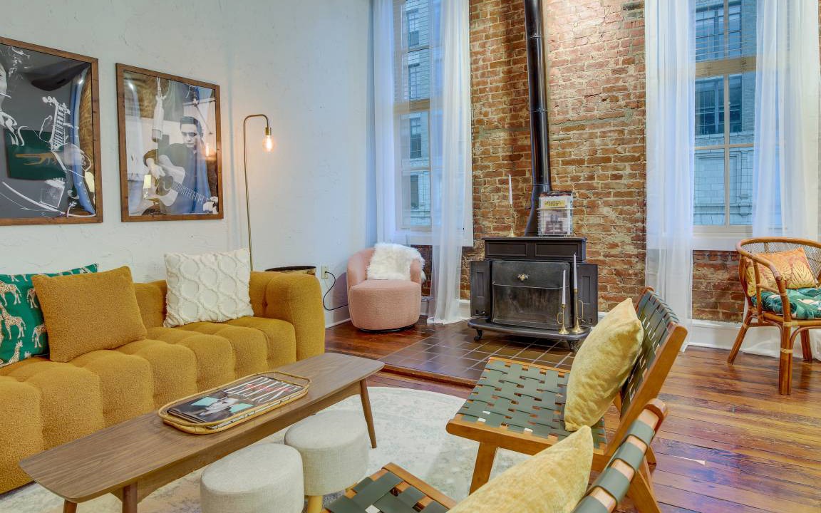 Photo of Livingroom in Downtown Memphis