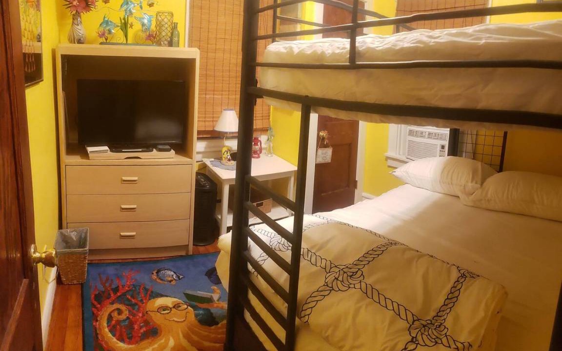 Photo of Bedroom in North End