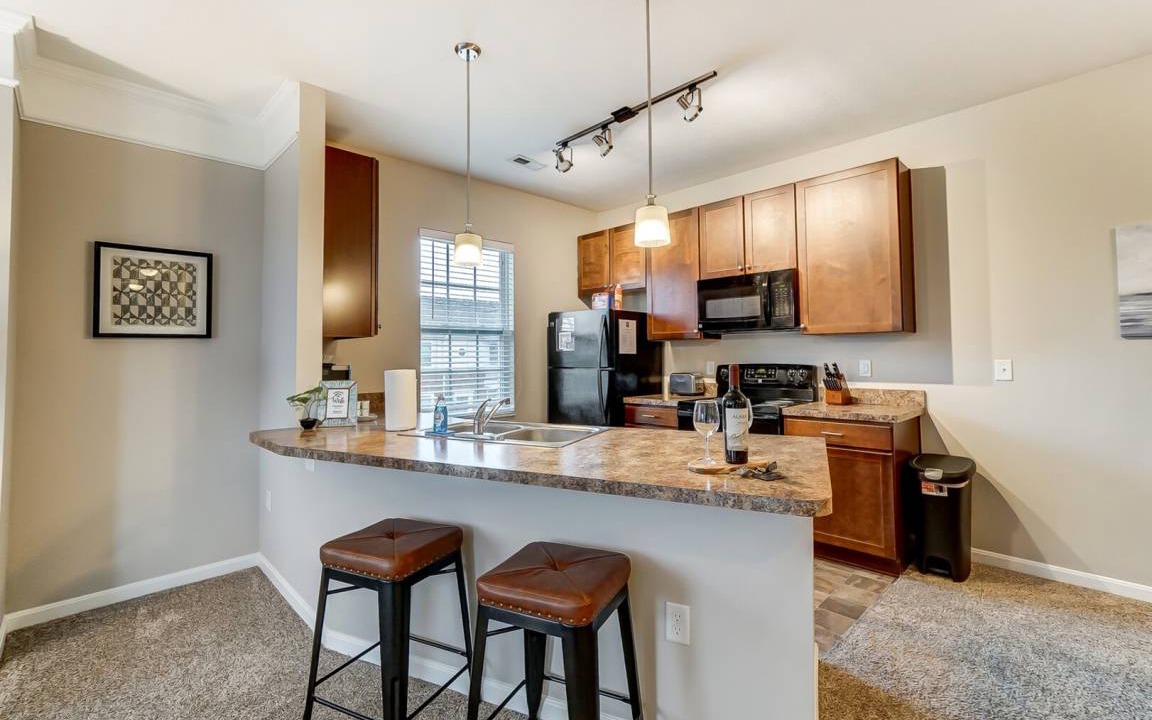 Photo of Kitchen in Summit Station