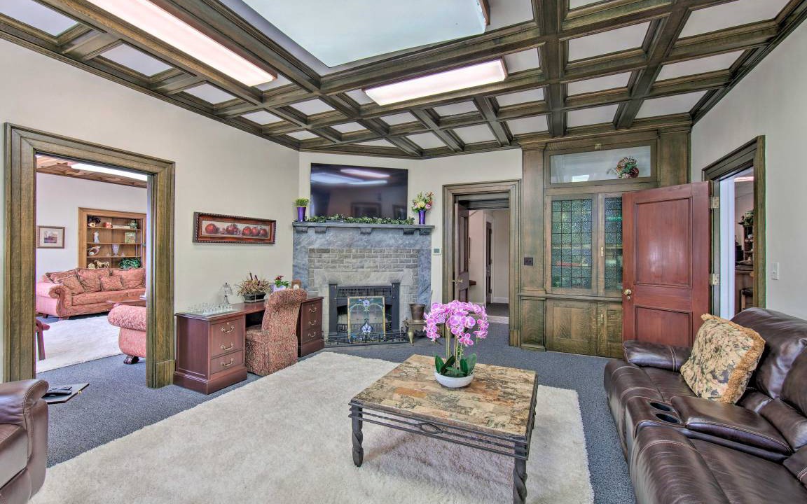Photo of Livingroom in Annville