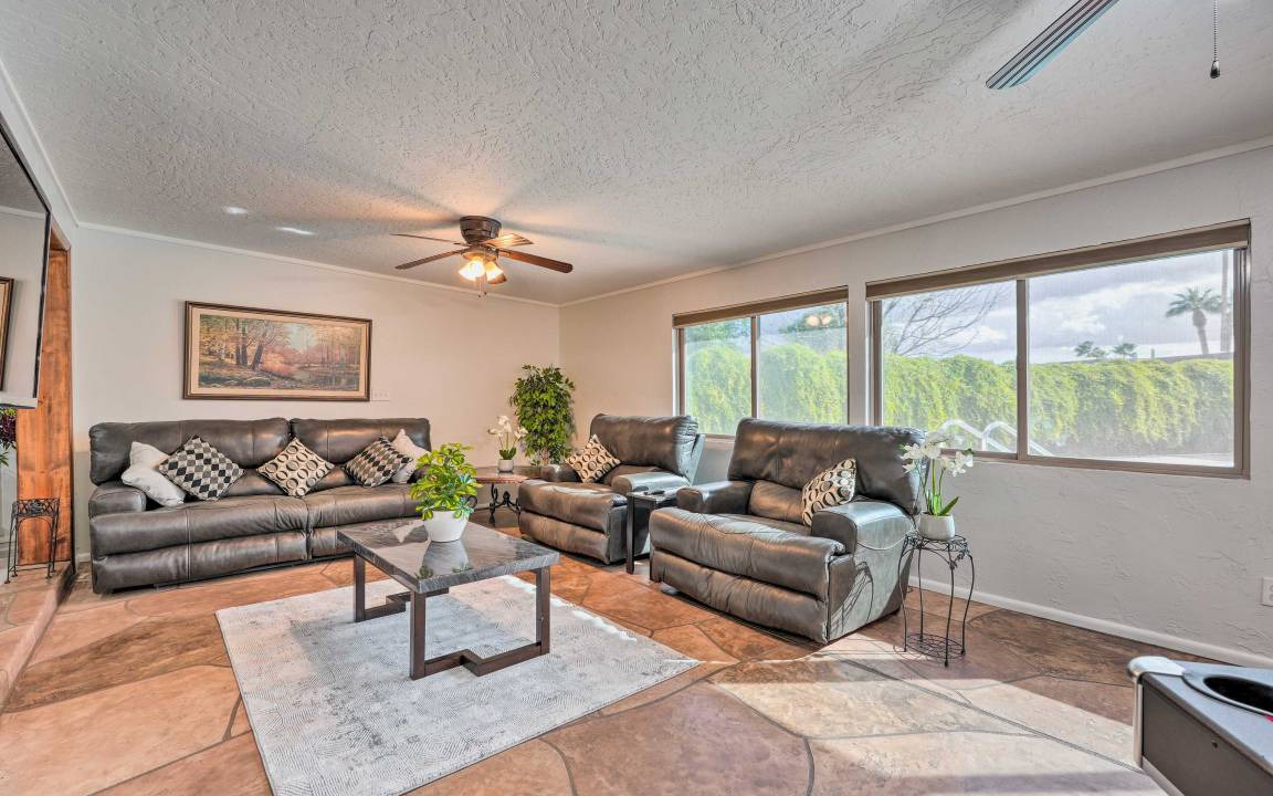 Photo of Livingroom in Village Grove