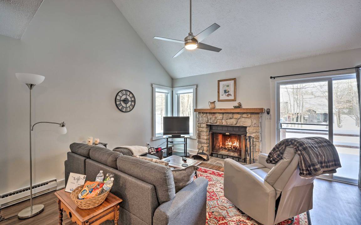 Photo of Livingroom in White Haven