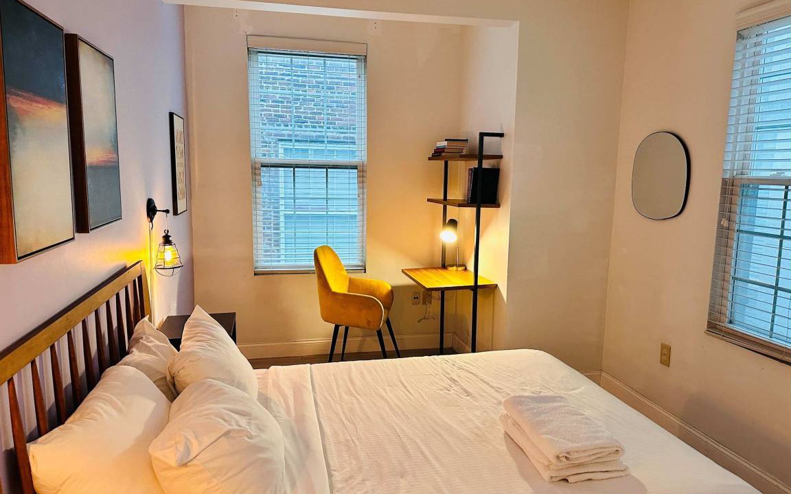 Photo of Bedroom in Chinatown