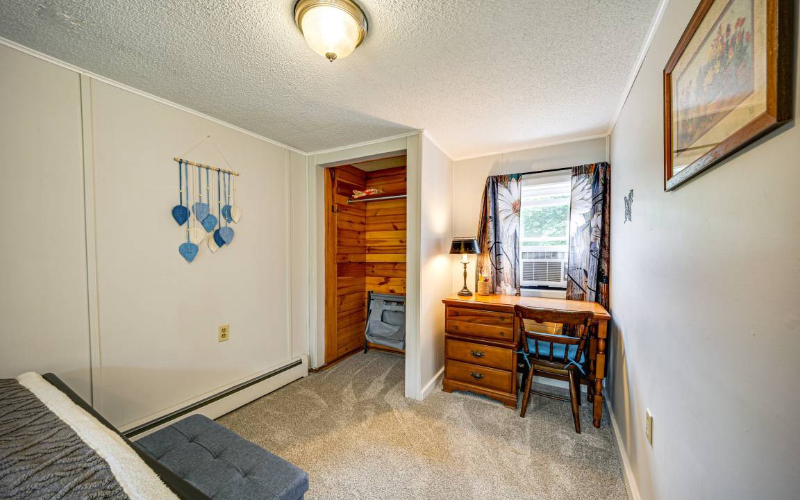 Photo of Bedroom in Mingoville