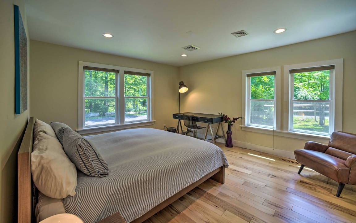 Photo of Bedroom in Wallkill