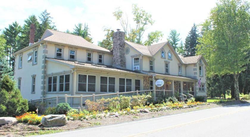 Photo of Others in Mount Pocono