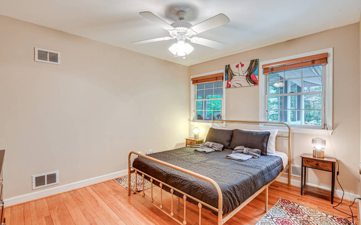 Photo of Bedroom in Colesville