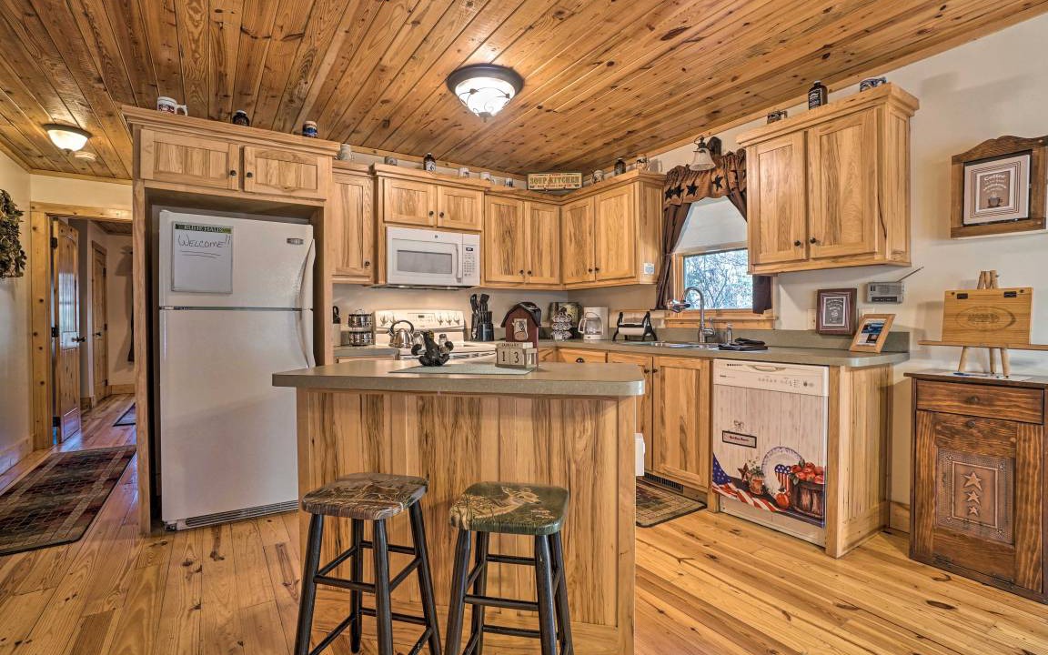 Photo of Kitchen in Sautee Nacoochee