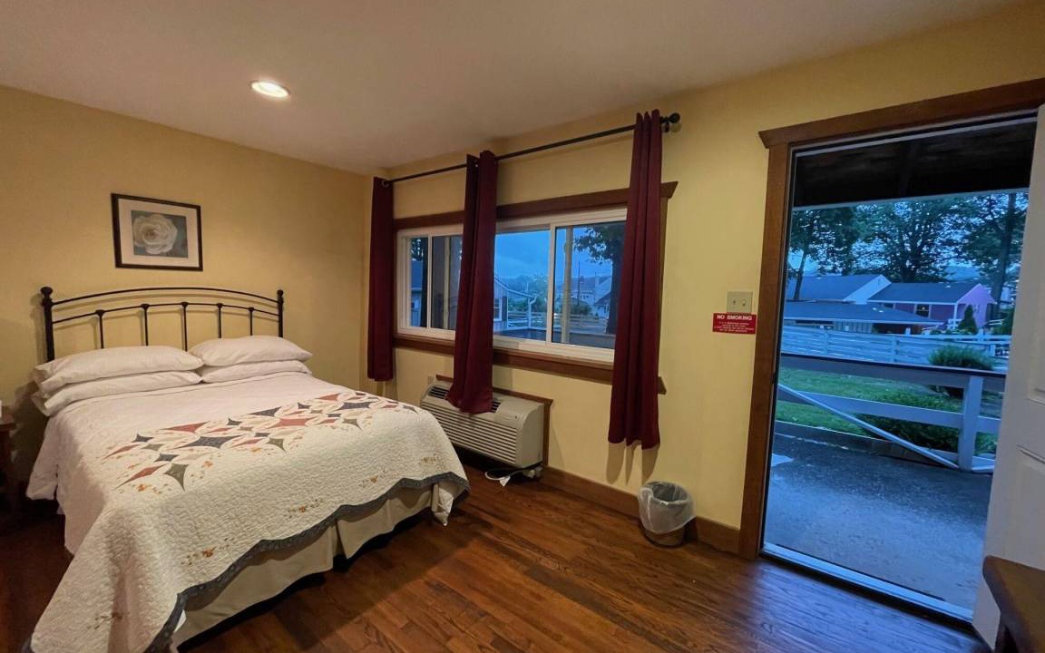Photo of Bedroom in New Hope