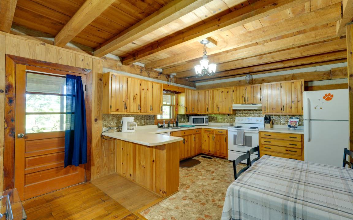 Photo of Kitchen in Greene County