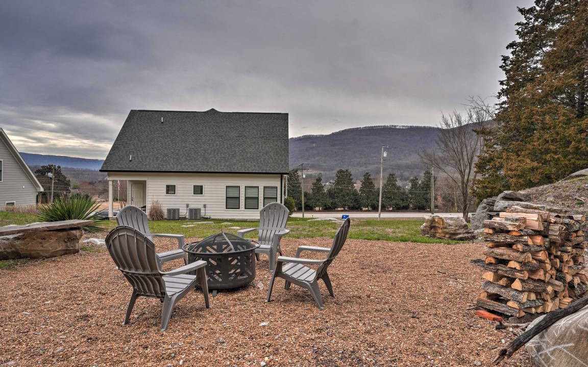 Photo of Others in Lookout Valley Neighborhood Association