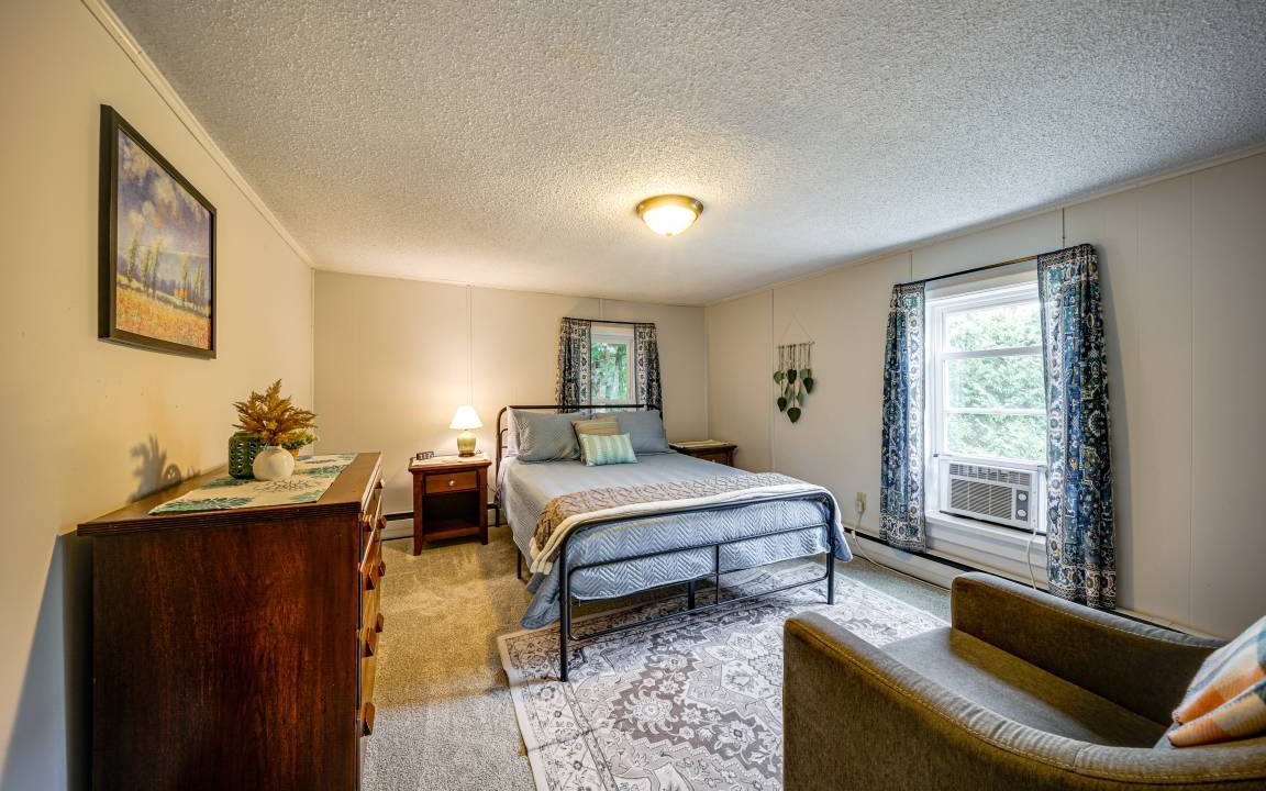 Photo of Bedroom in Mingoville
