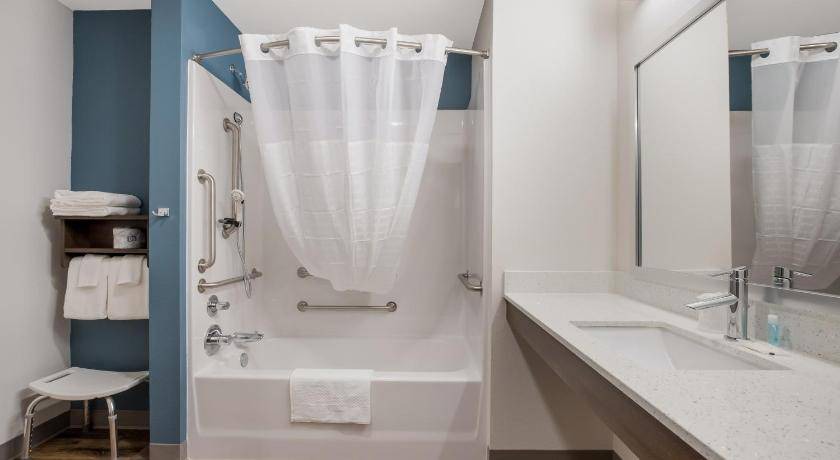 Photo of Bathroom in Monmouth Junction