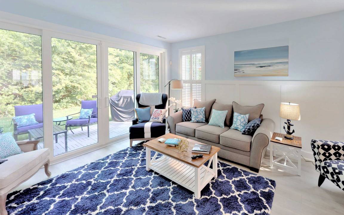 Photo of Livingroom in Savannah's Landing