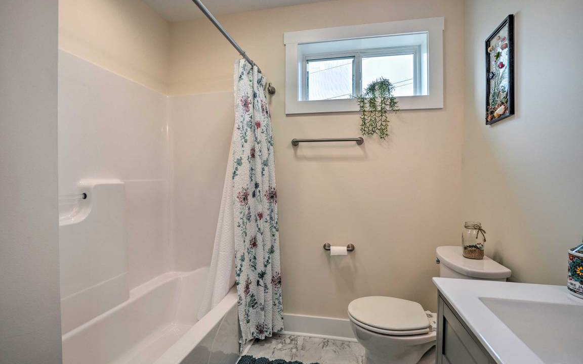 Photo of Bathroom in Thurmont