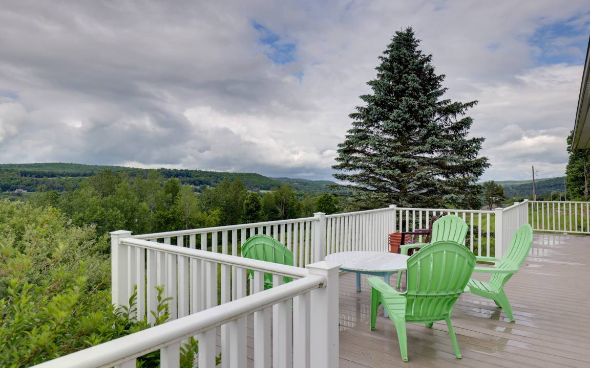 Photo of Patio Balcony in Millerton