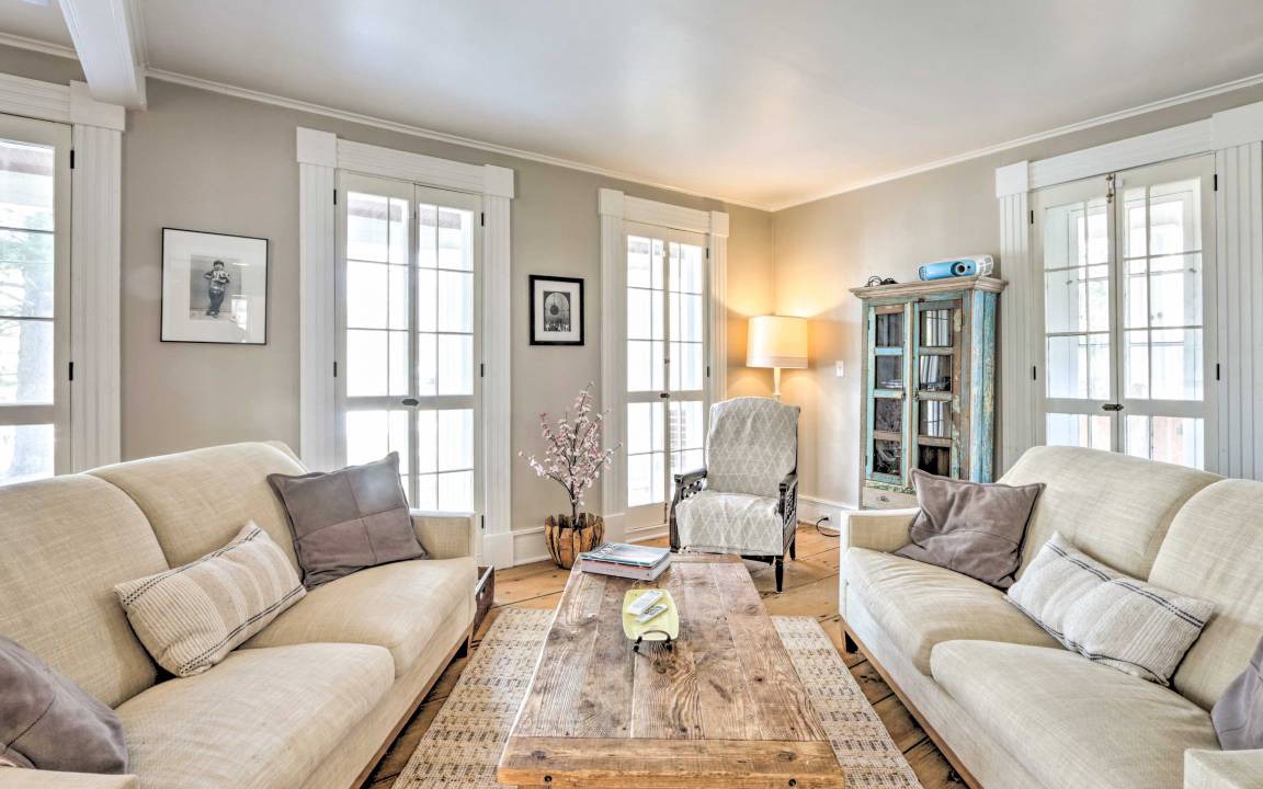 Photo of Livingroom in Marble Dale