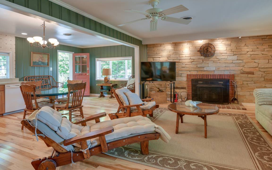 Photo of Livingroom in Annapolis