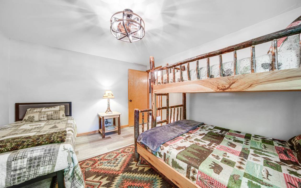 Photo of Bedroom in Pymatuning Central