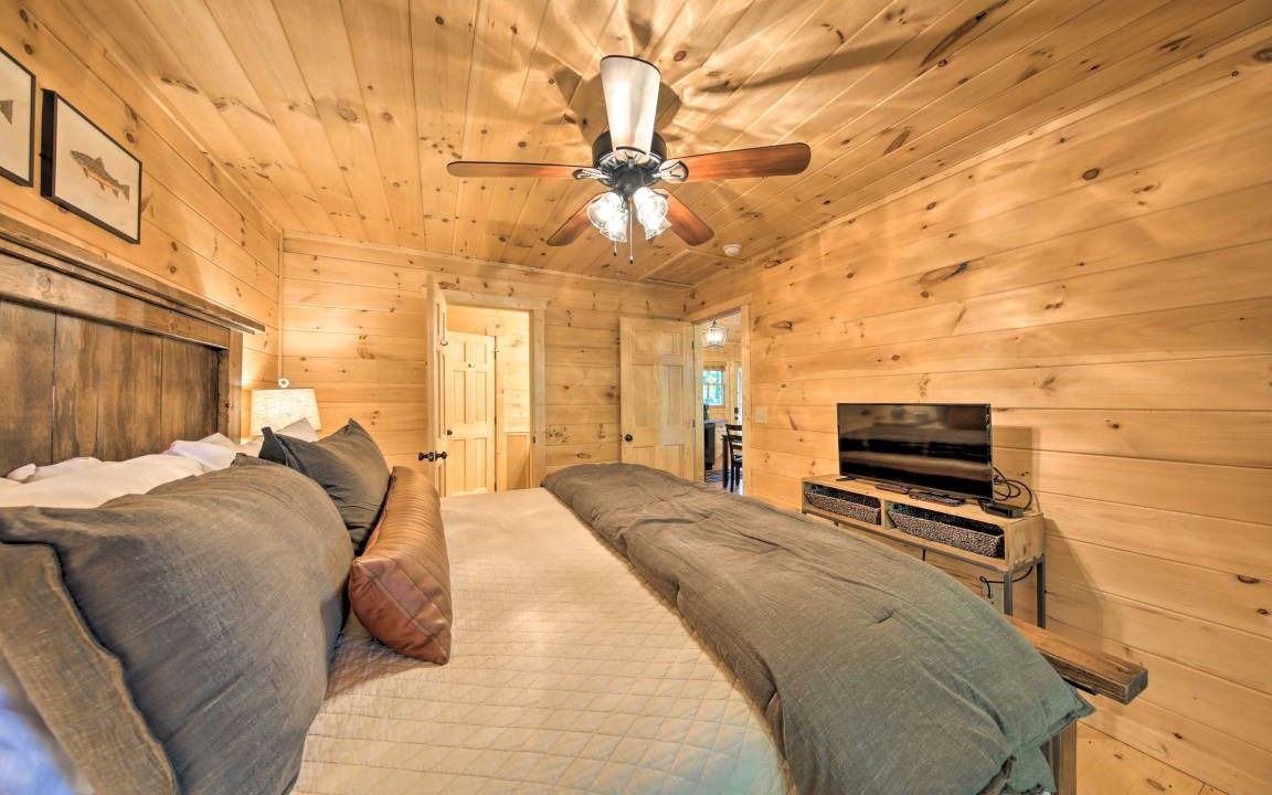 Photo of Bedroom in Blue Ridge