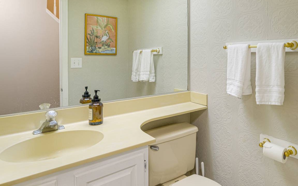 Photo of Bathroom in Lake Ridge