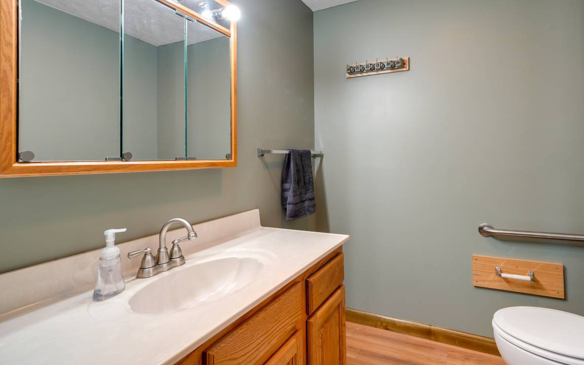 Photo of Bathroom in Hurricane