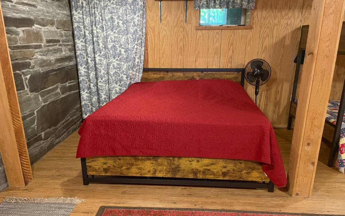 Photo of Bedroom in Thompson