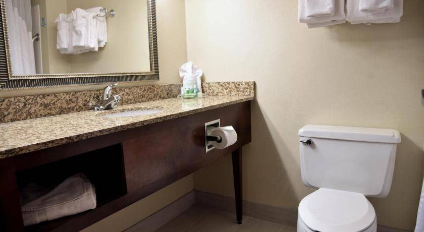 Photo of Bathroom in Fairlawn