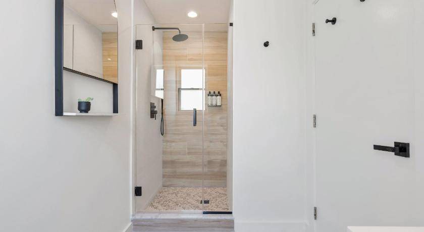 Photo of Bathroom in Asbury Park