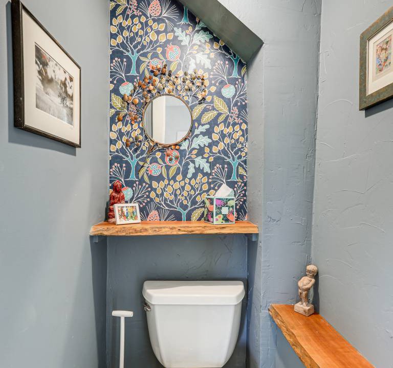 Photo of Bathroom in Lambertville